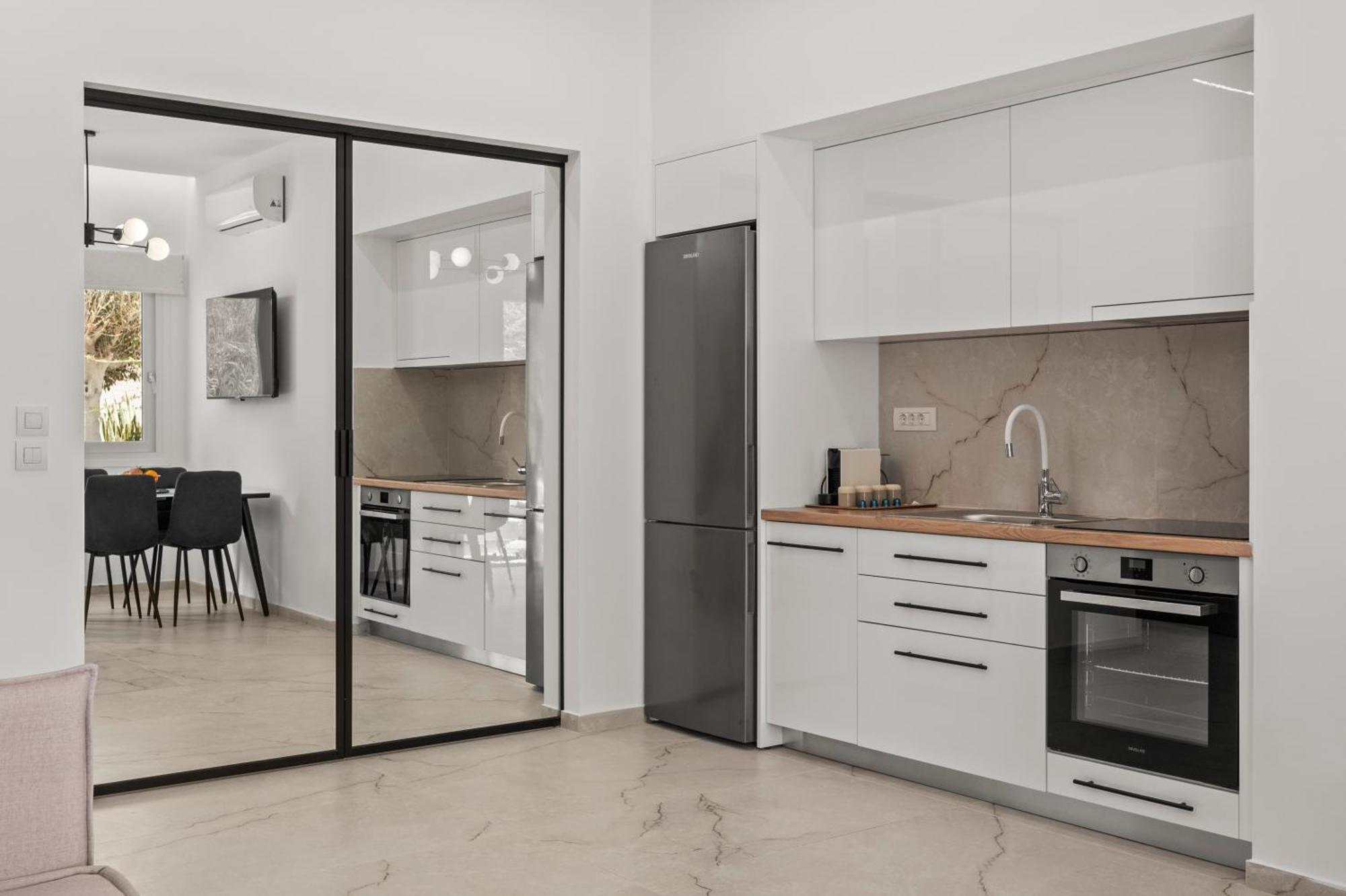 Dora Apartments Agia Pelagia  Bagian luar foto