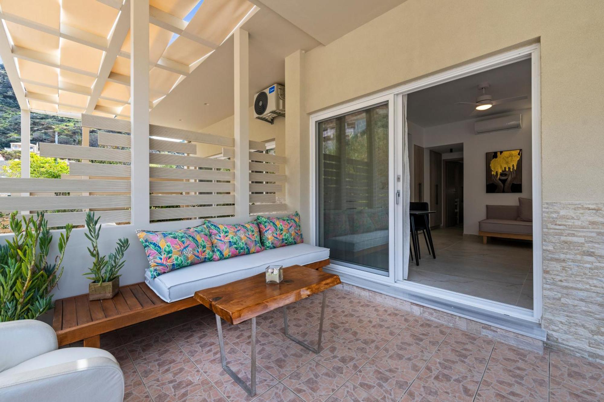 Dora Apartments Agia Pelagia  Bagian luar foto